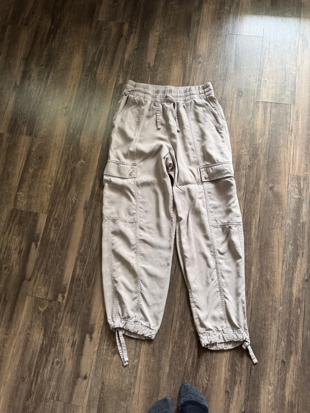 Athleta Beige Cargo Jogger Pants - Women's